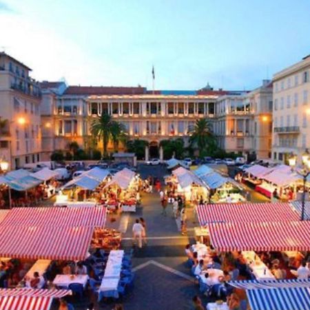 Magnifique 2 Pieces En Plein Coeur Du Vieux ニース エクステリア 写真