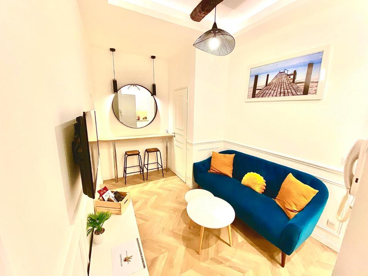 Magnifique 2 Pieces En Plein Coeur Du Vieux ニース エクステリア 写真